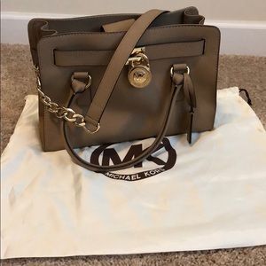 Leather Michael Kors Tote/Shoulder Purse